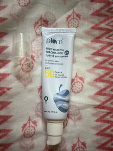 Plum Rice Water &amp; Niacinamide Hybrid Sunscreen