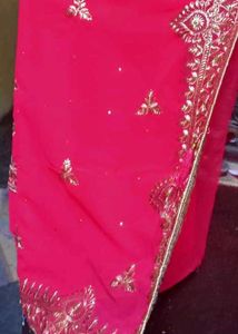 Saree With Unstitched Blouse Piece