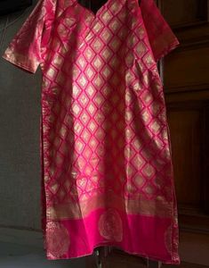 Magenta Pink&amp; Gold Brocade Kurti With Pant
