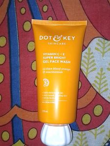 Dot&key Vitamin C +E gel face wash