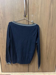 Uniqlo navy V-Neck Sweater with White Trim