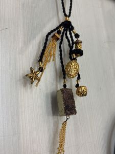 Quartz pendant necklace