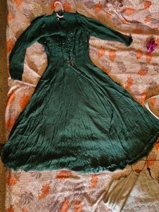 Long Frock For Girls Who Wans To Look Preety