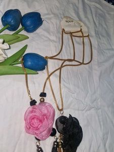 Floral Pendant Tassel Necklace