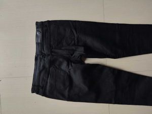 Black Skinny Jeans