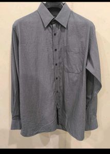 Set of 2 shirts from ozemberg &amp; paranoia