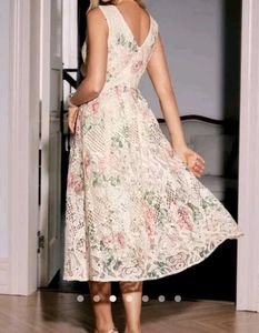 Floral Lace Midi Dress