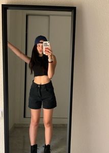 H&M Y2K Black Short For Women
