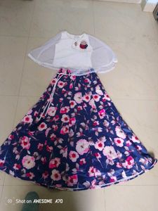 Peppermint Floral Skirt