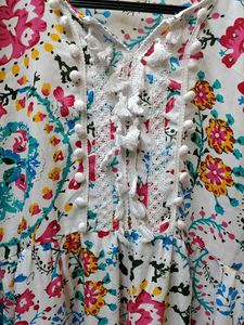 Floral Print Dress with Lace Trim