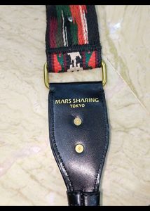 Luxurious Sling Side Bag