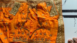 Saree With Blouse