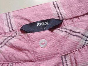 Pink Top (Woman)