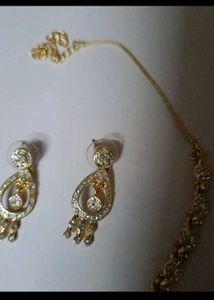 18 Carat gold plated Jewellery Set