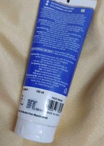 The Derma Co. Salicylic Acid Face Wash