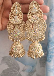 Elegant Gold Jhumka Earrings