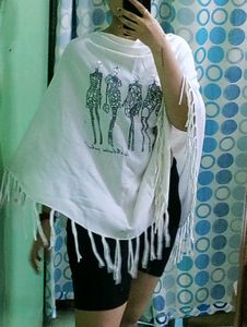 White Pochi with Figure Print