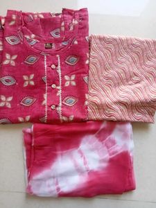 Kurta Sets &amp; Suits