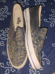 Stylish Casual Shoes