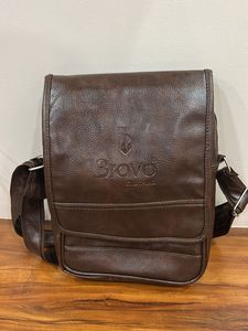 Bravo Clothing Leather Messenger Bag