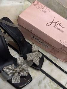 Bow Detail Heels
