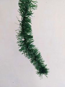 Green Christmas Garland 7 Pieces
