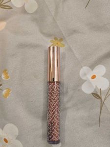 Kay BeautyMatte Liquid Lipstick - Embrace