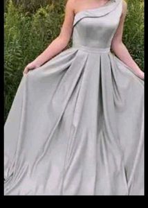 New Pack Of 3 Gown