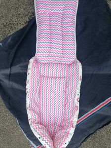 Baby sleeping bag and carry nest