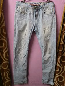 Light Wash Denim Jeans