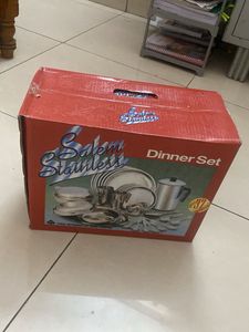 SAIL Salem Stainless 37-Piece Dinner Set