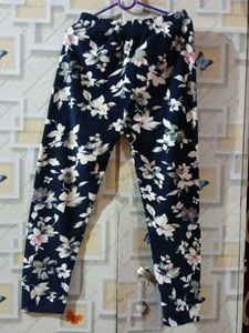 Floral Print Woolen Leggings