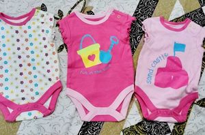 Cute Baby Girl Bodysuits (3)