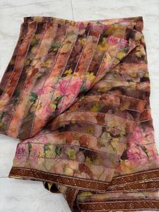 Floral Print Saree Available In 4 Different Shades