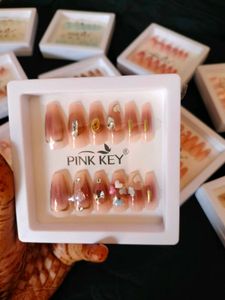 PINK KEY press on nails