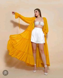 New Stayle Beautiful Women Gown Sireak