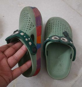 Boys Green Clogs Size 10