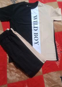 Stylish T-Shirt nikkar set