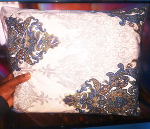 Pellow (Foam and Cotton)