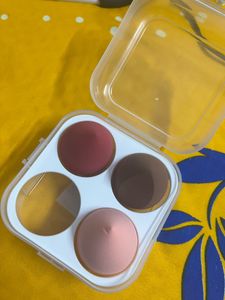 New Makeup Sponge Set and eye lashes