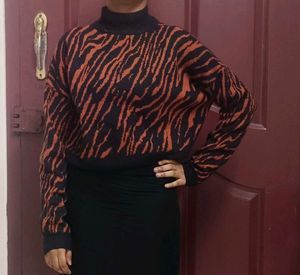 Stylish Animal Print Sweater