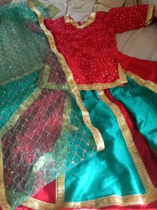 Fock Rajasthan Ghghra Choli And Chunni