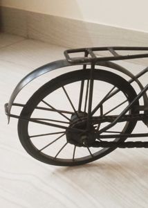 Antique Showpiece