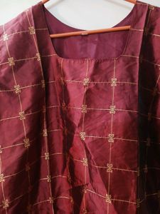 Maroon &amp; Gold Kurta