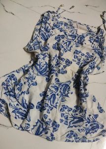 Floral Print One-Shoulder Top