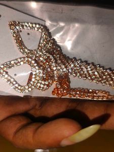 Neckless