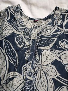 used Floral Print Top