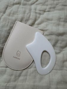 Laneige Gua Sha Tool with Pouch