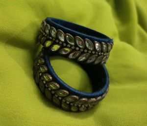 Stylish Bangle Set
