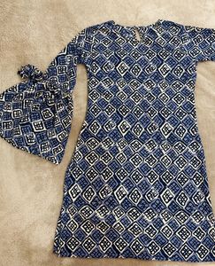 AKS Women Blue &amp; Off-White Ethnic Print Kurta